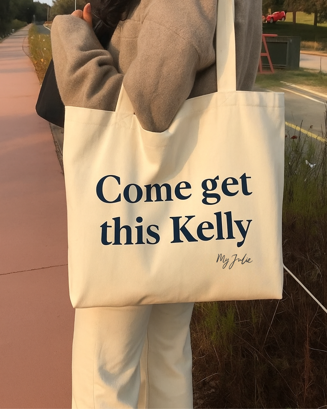 NEW - Come get this Kelly TOTE