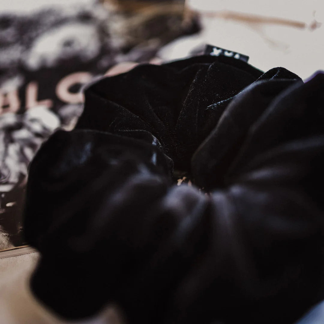 Angelique XXL Scrunchie