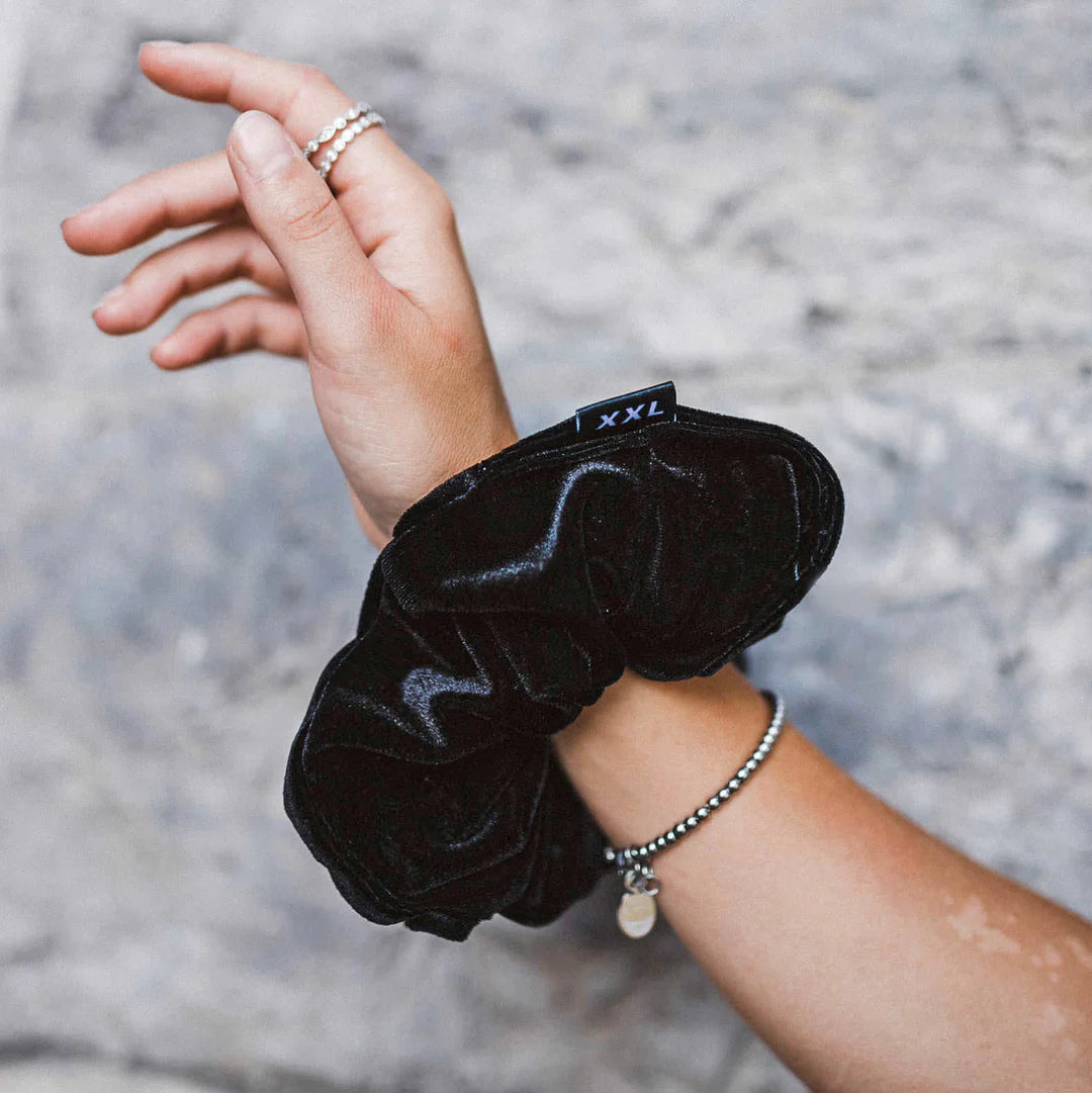 Angelique XXL Scrunchie